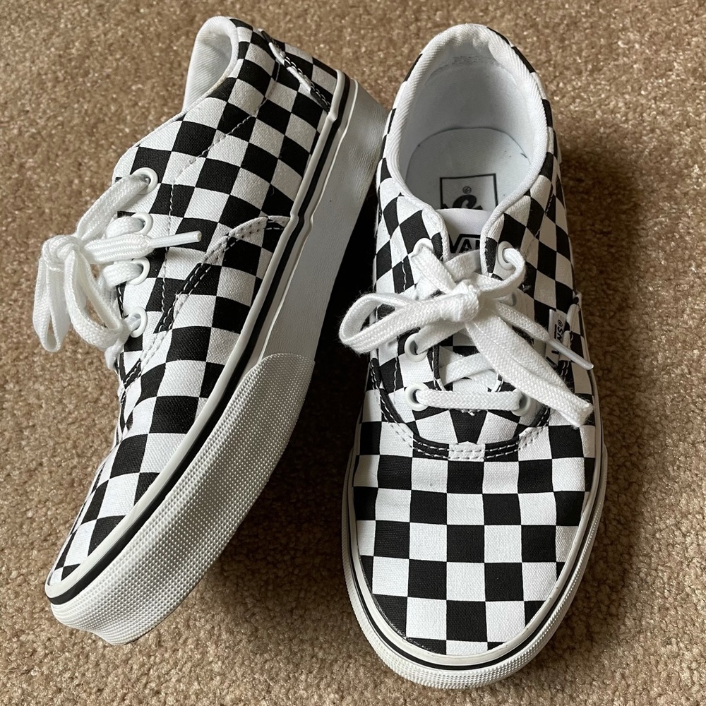 Checkered vans!!